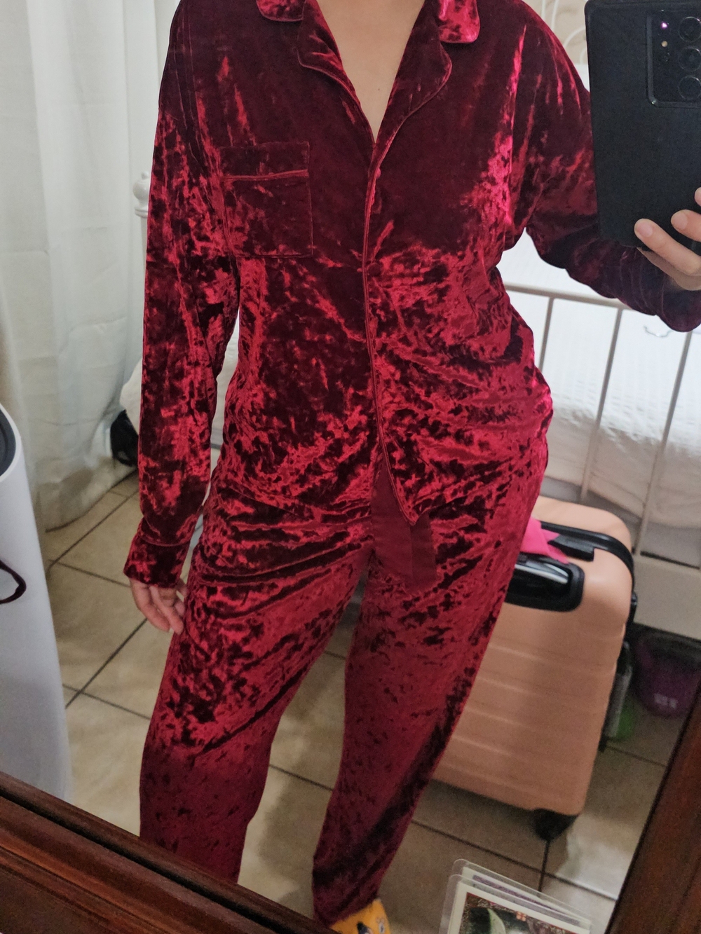 Lord & Tylor Bardot Red Crushed Velvet Pajama Set